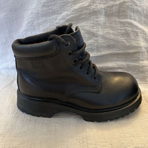 Vintage Doc Dr Martens Hiking Boots Men’s Size 6 Black DM’s Made In England 8732 main image 15